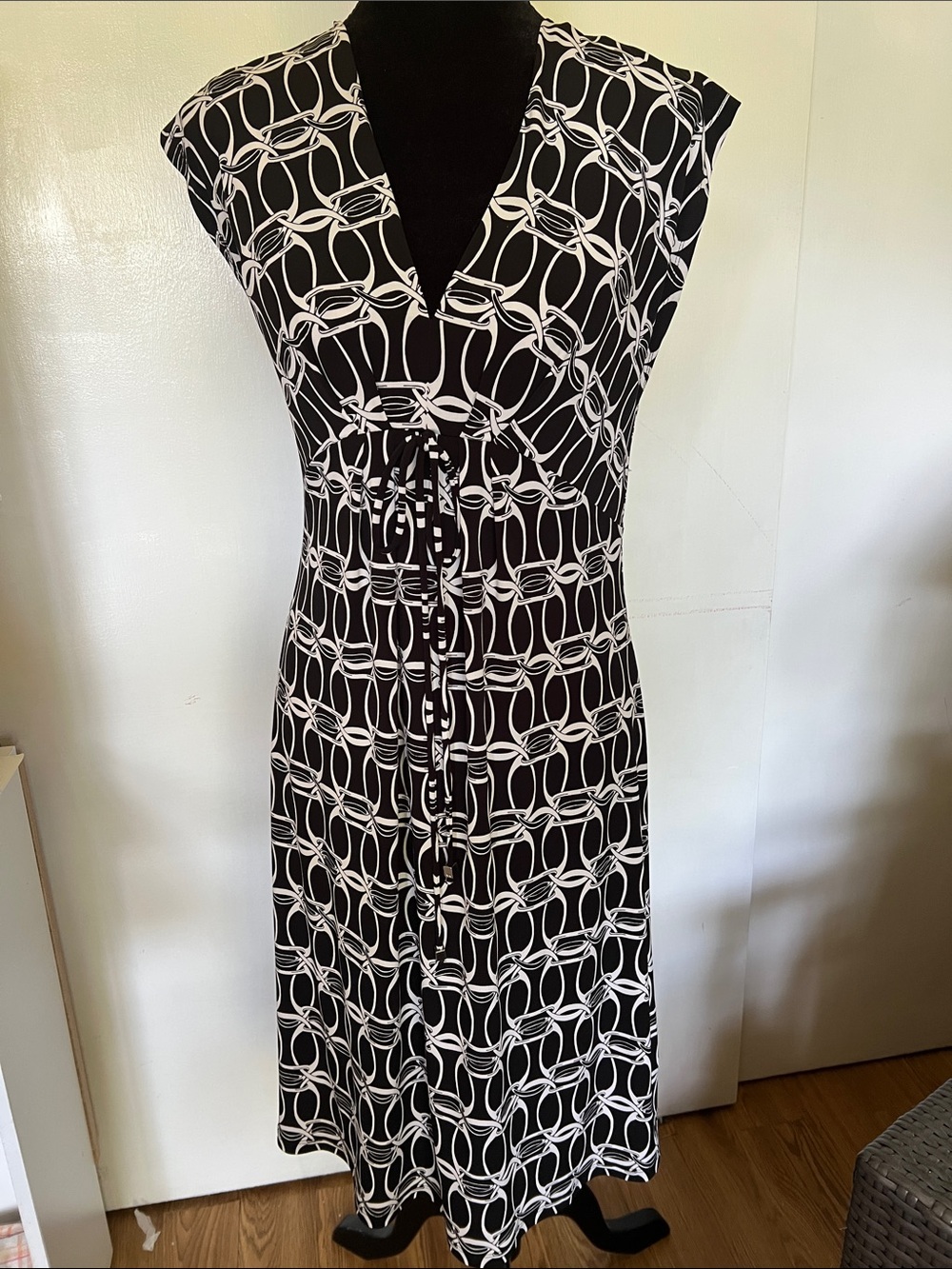MICHAEL Michael Kors  Black & White Abstract Print Dress - Sz Med